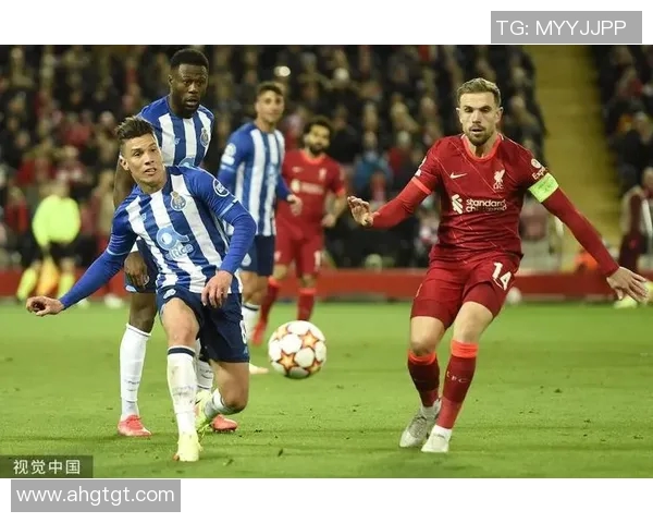 L波尔图主场迎战利物浦双方争夺欧冠小组赛关键胜利